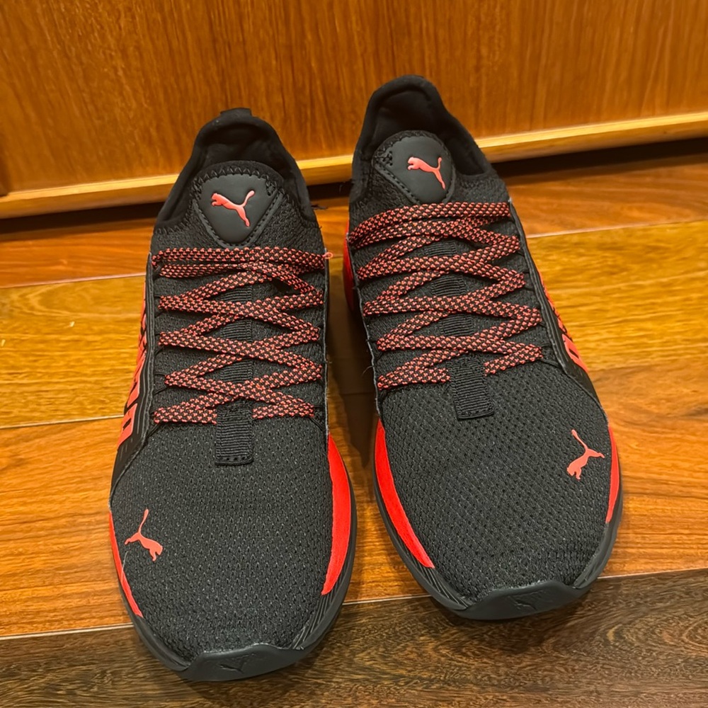 Puma Sneakers